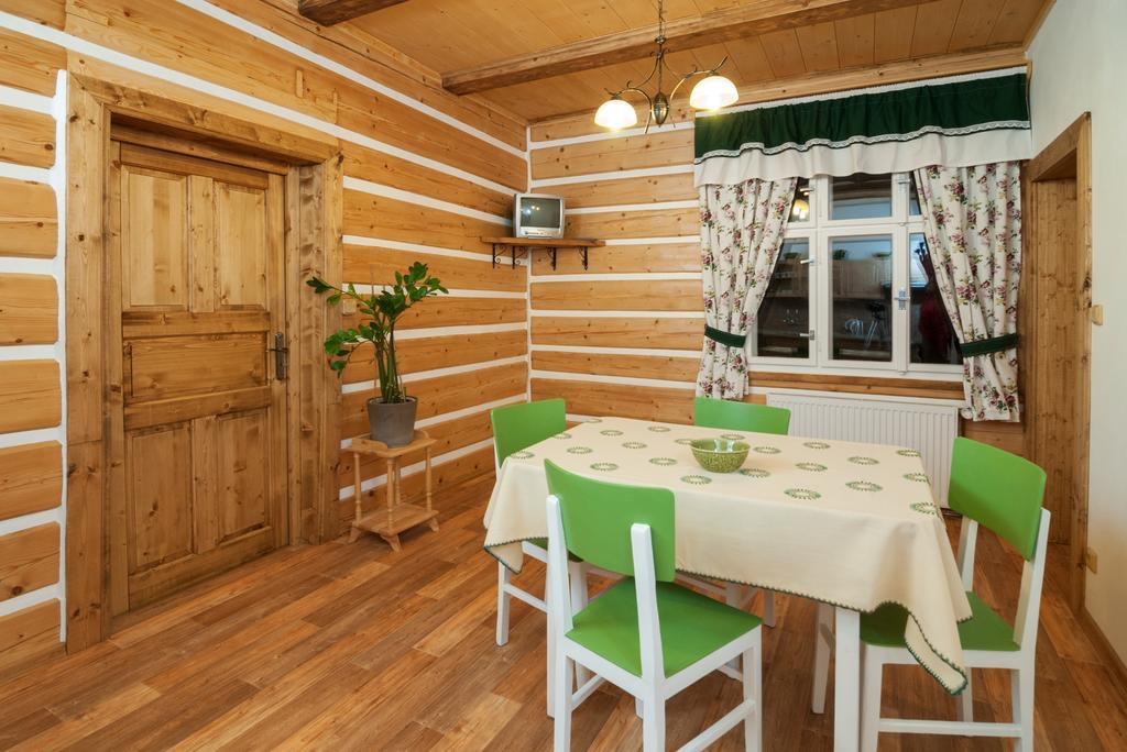 Apartmán 3 Špindlerův Mlýn Habitación foto