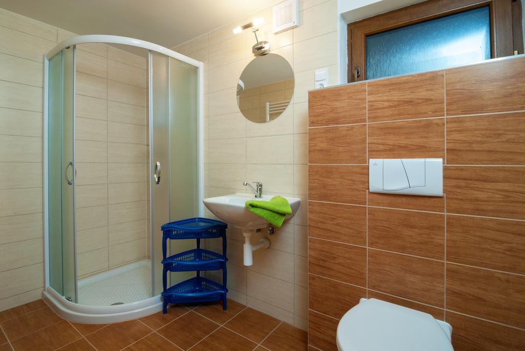 Apartmán 3 Špindlerův Mlýn Habitación foto
